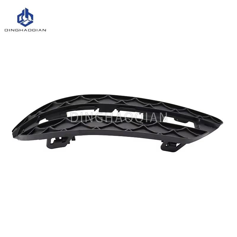 Car Front Fog Light Cover Lower Bumper Black Hole Grilles Decoration Bezel Fit for Mercedes-Benz C W204 C250 C300 C350 2012-2014