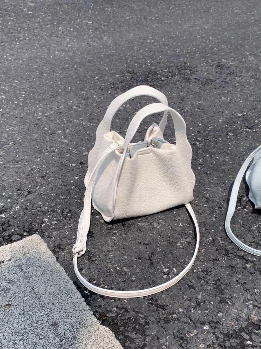 Niche Design Lace Vegetable Basket Bucket Bag Portable Commuter Versatile Blue Bag Messenger Bag белый