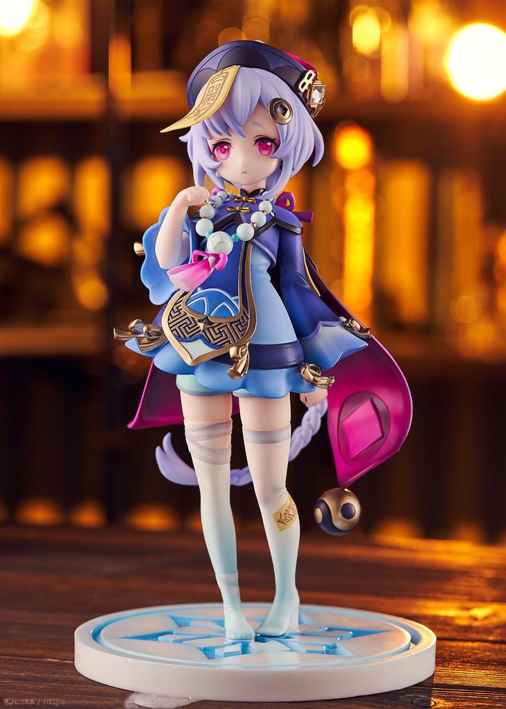 17CM Anime Game Genshin Impact Figure Qiqi Cute Standing Posture Anime Model Toys Gifts Collection Decoration Ornaments PVC