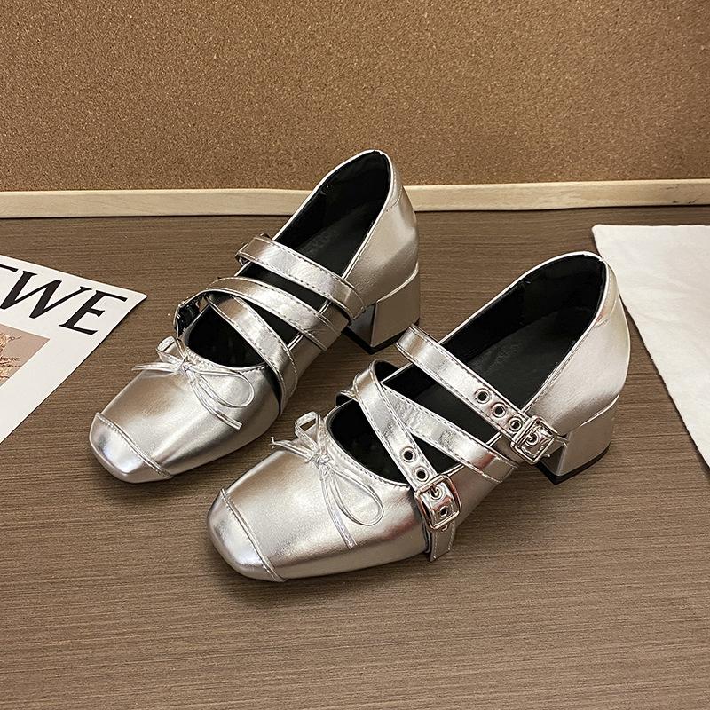 French bow square head Mary Jane women's shoes 2025 new retro shallow rivet thick high heel single shoes