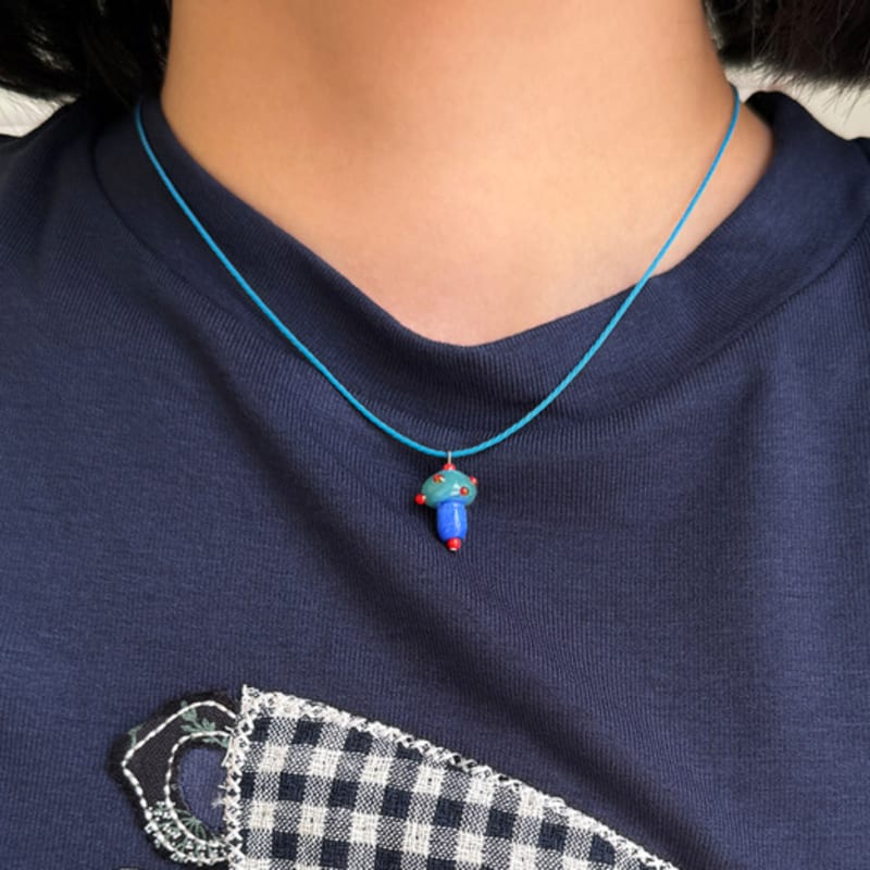 FANTASTIC PLANET mini mushroom string necklace (3colors)
