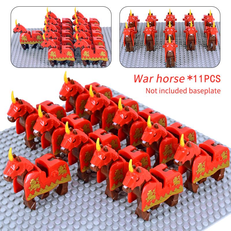 11 Stück Mittelalterliche Pferde Graue Körper Blaue Satteldecken Weiße Pferdeembleme Gelbe Verzierungen Baustein