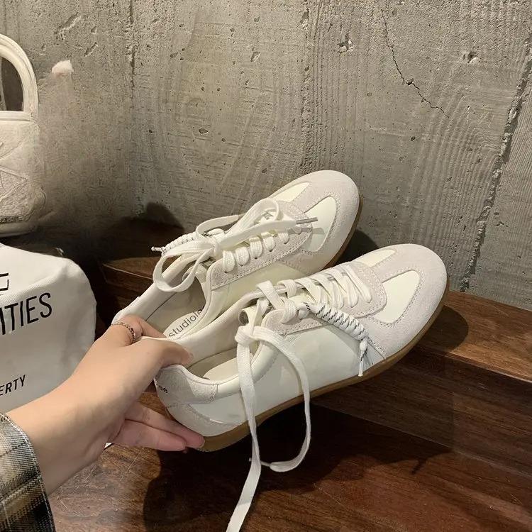 Fashion Women Board Shoes 2025 Spring Autumn New Fashion Vintage Lace Up Casual Shoes Lightweight Comfortable Non Slip Vulcanized Shoes