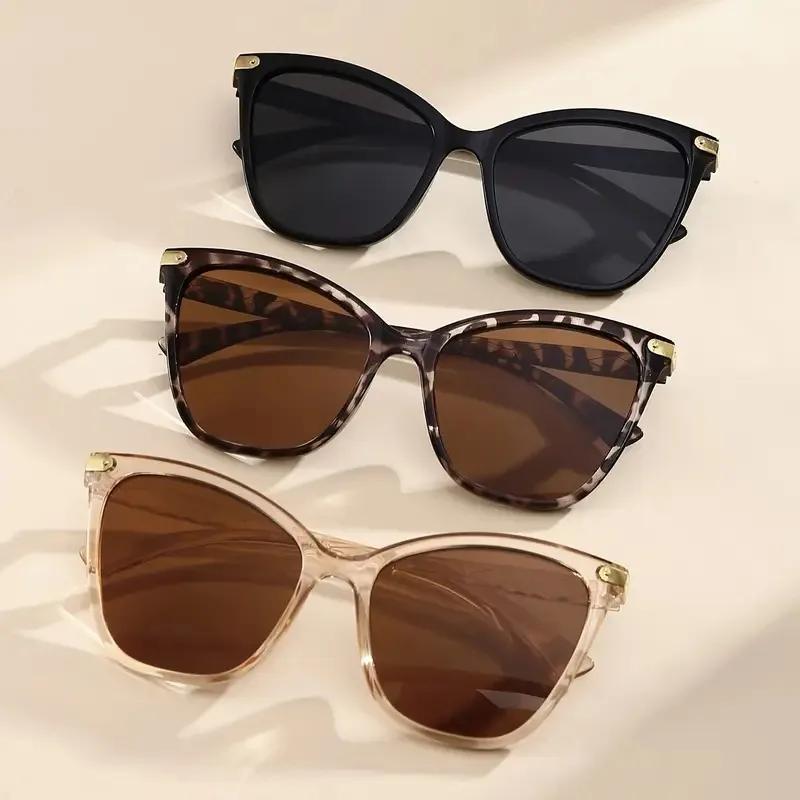 Latest Women Trendy Cat Eye Sunglasses Ladies Vintage Oversized Frame Square Glasses Driving Outdoor Uses Unisex Sun Eyeglasses UV400 Eyeglasses