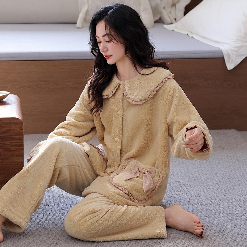 Pajamas Women'S Winter Coral Fleece Thickened Fleece Warm Autumn And Winter Flannel Winter Winter Can Be Worn Outside Loungewear