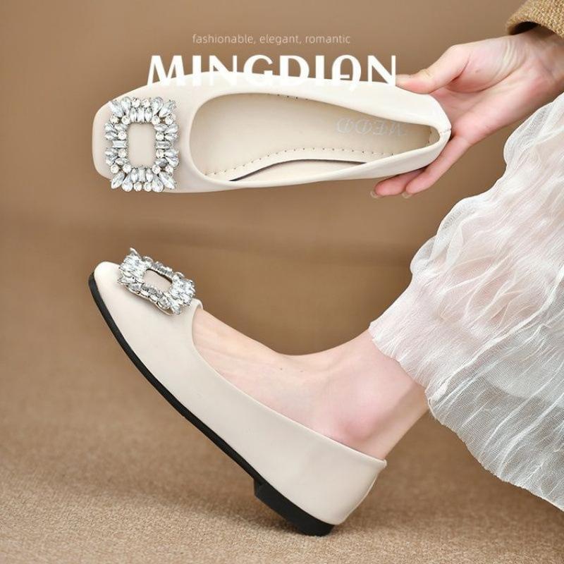 Gentle Fairy Wind Single Shoes 2025 New French Evening Wind Temperament Square Buckle Rhinestone Shallow Mouth Flat Bottom Commuting Shoes