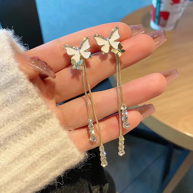 Simple Zircon Butterfly Earrings Light Luxury High-end Stud Earrings Temperament Fashionable Sweet Pearl Earrings Women