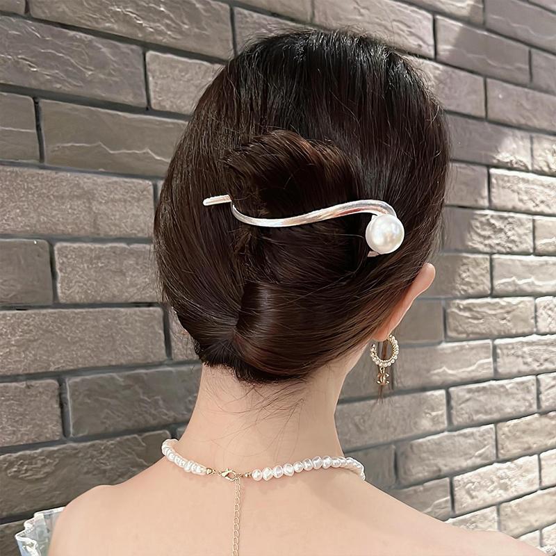 3PCS Fashion Advanced Korean Version Simple Frog Buckle Twist Clip Irregular Temperament Bead Metal Flat Hair Clip