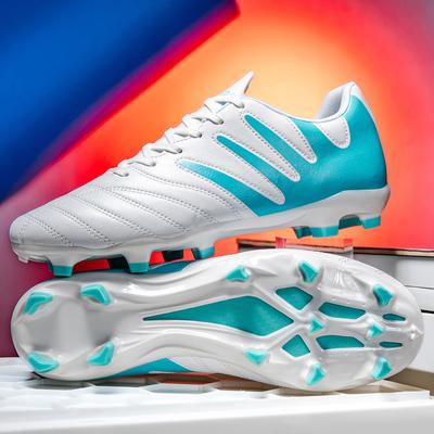 Men Breathable Football Boots Futsal Ultralight Soccer Shoes Professional Training Sneakers Unisex Grass Cleats Match Sport