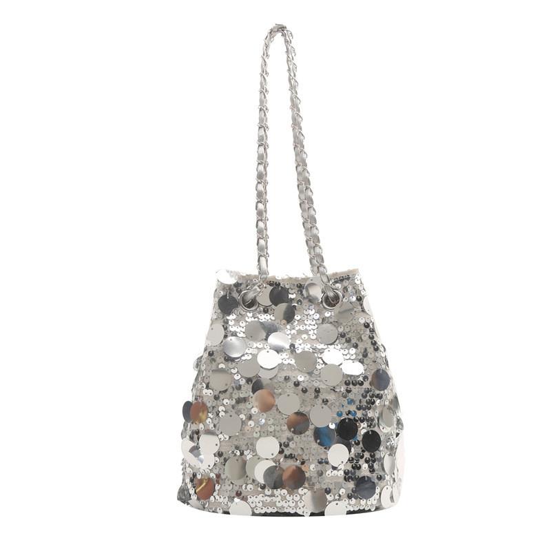 Borsa a secchiello piccola con paillettes e tracolla a catena per stile di strada e uso quotidiano