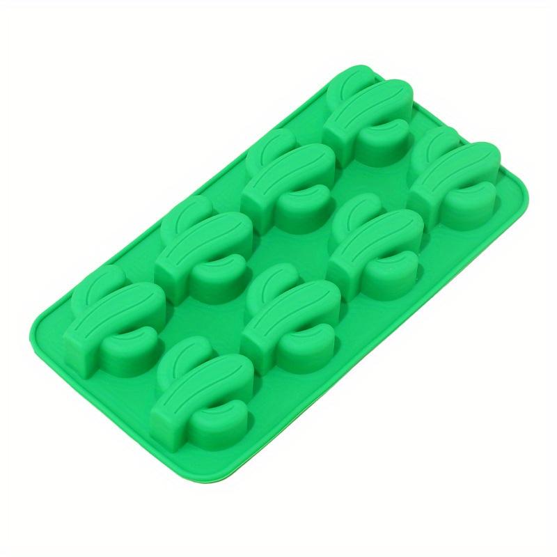 Hawaiian Cactus Pineapple Flamingo Ice Cube Tray Cartoon Flexible Food Grade Silicone Ice Mold for Soft Drinks Whisky Ice Maker