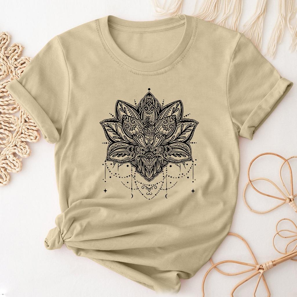 Plus Size Casual T-shirt, Women's Plus Mandala Print Short Sleeve Round Neck Slight Stretch T-shirt