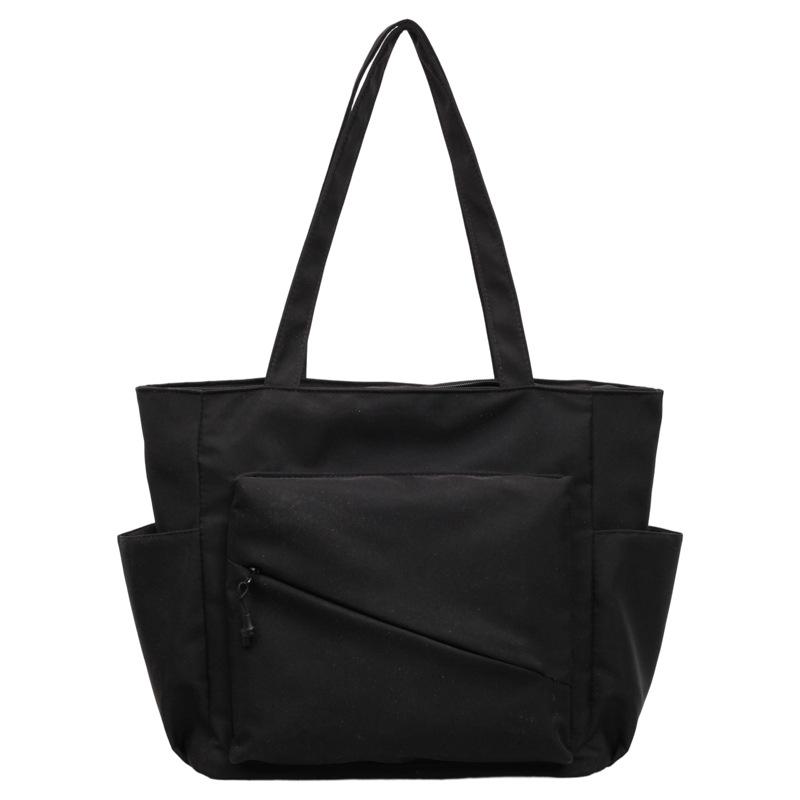 

Large Capacity Tote Bag for Women Everyday Shoulder Bag with Multiple Pockets and Sleek Design чорний