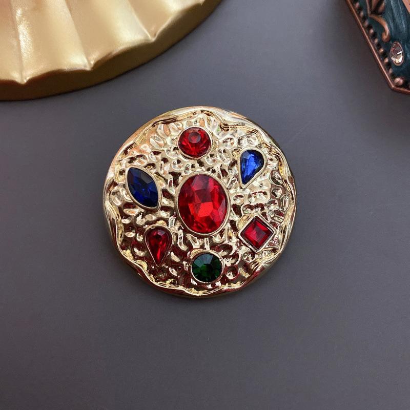 

Ретро Двор Золотой Цвет Сокровище Броши Античная Гравированная Гемма Стразы Изысканная Брошь Ювелирные Изделия