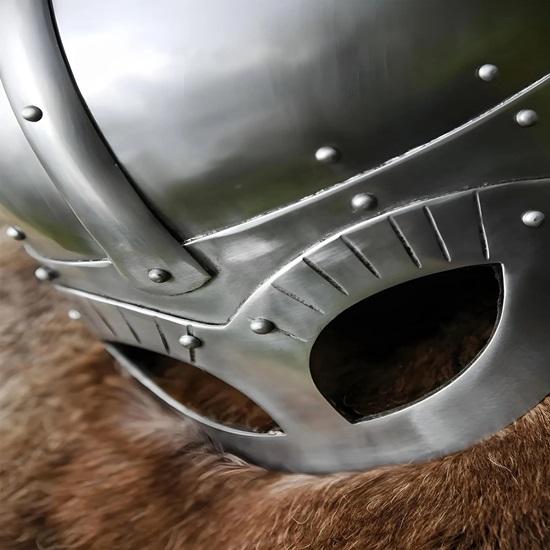 Viking Helmet with Chainmail Warrior Helmet, Medieval Armor Replica, LARP Reenactment, Cosplay Collectible Gift