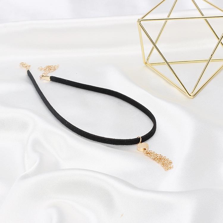 Choker Fringed Neck Chain Velvet Sequined Short Pendant Necklace Disc Clavicle Versatile