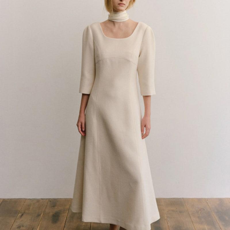 Ovbeige [1th REORDER] MARGOT SILK100 SCARF_CREAM