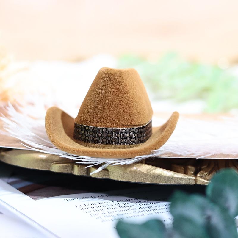 1Pcs Western Cowboy Theme Ring Boxes Cowgirl Hat Jewelry Storage Box for Wedding Bridal Shower Bachelorette Party Decoration