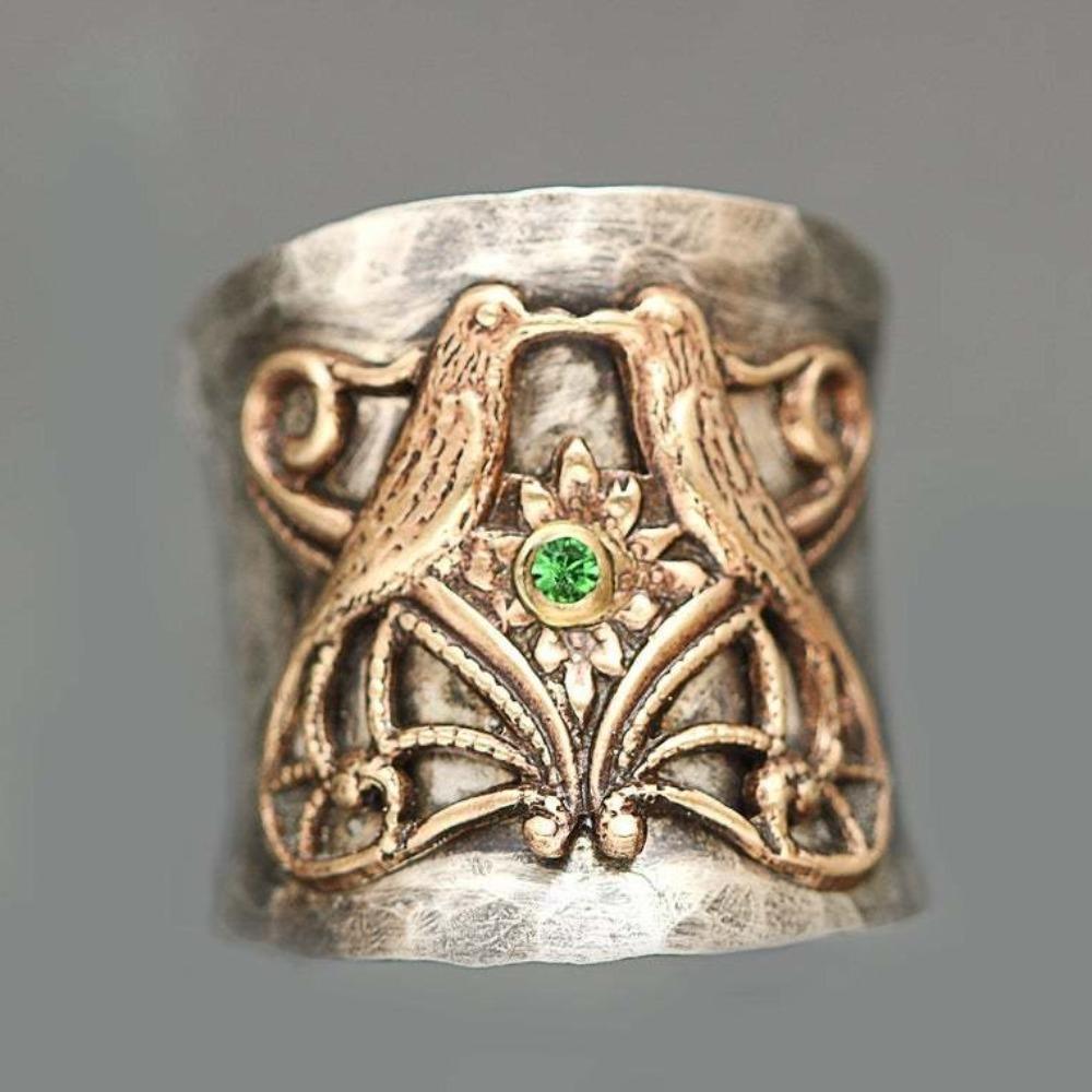 Vintage Carved Gold Dragonfly Ring for Women Exaggerated Bee Bird Magpie Statement Rings