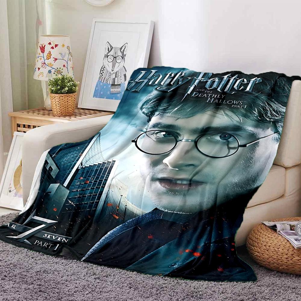 

1pc Harry Potter and the Deathly Hallows Part 1 Flannel Blanket Soft Warm Throw for Home, Office, Travel, All-Season Cozy Bedding Gift L1460 80cmx120cm(31inx47in)