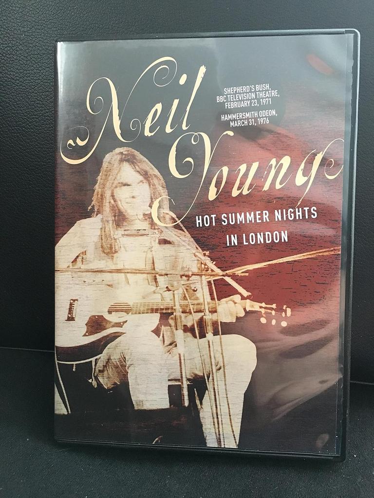 DVD NEIL YOUNG - Hot Summer Nights In London BB3503 UK Anime/Game Used