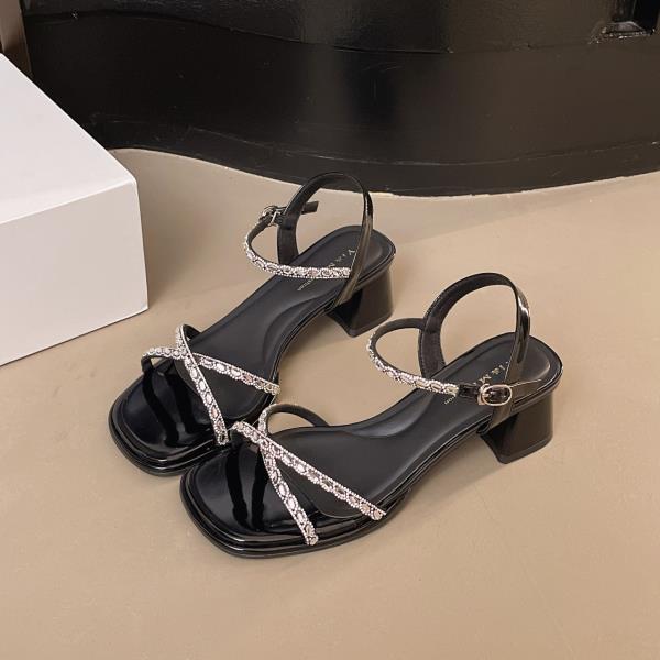 

Fashion Square Toe All-Match Buckle Strap Fashion Womens Shoes 2025 Female Sandal Block Heels Luxury Comfort Summer Girls Chunky New 35