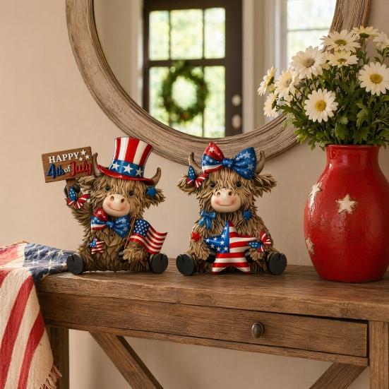 Stars And Stripes Cow Decor 2 Pcs 4th of July Patriotic Highland Figurines, Wooden Independence Day Red USA Themed Home Decoration White Blue