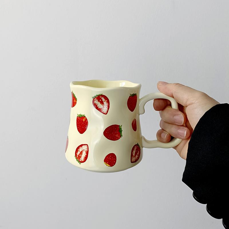 Creative Heart Ceramic Coffee Cup Cute Cartoon Large Capacity Tea Cup Home Couples Mug Office Drinking Mug Home Decoration