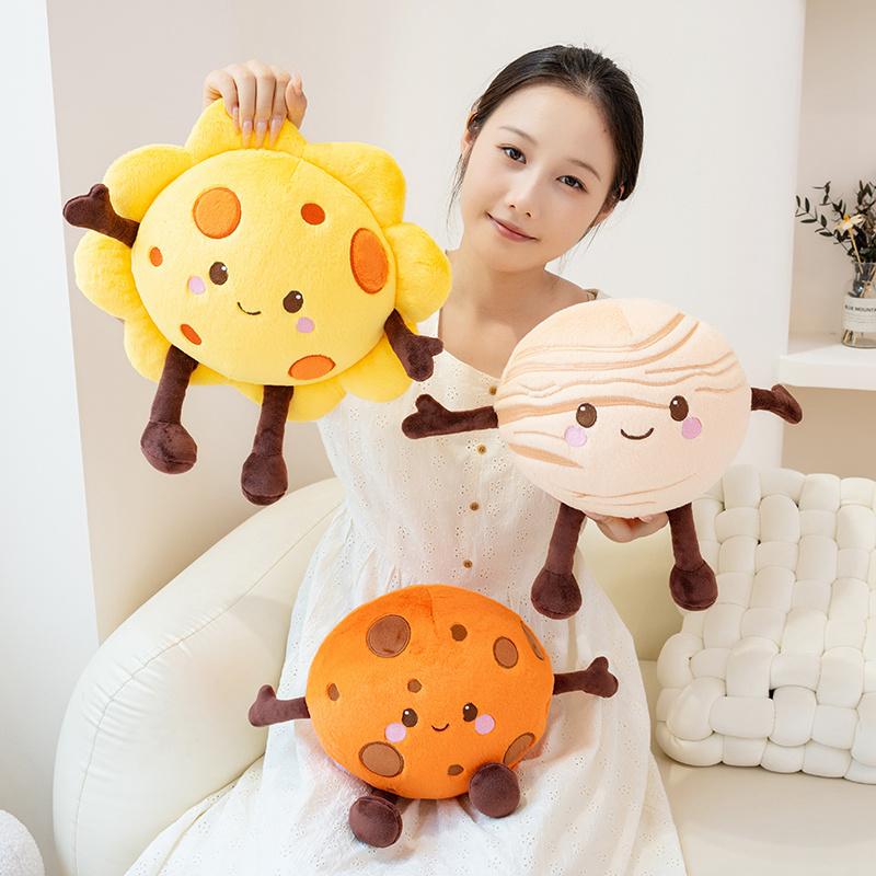 Simulation Cartoon Planet Plush Toy Set - Stuffed Earth Mars Saturn Venus Soft Solar System Dolls for Kids Creative Birthday Gif