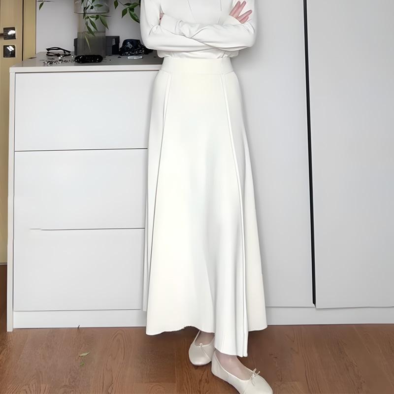 

Elegant White Knit Midi Skirt for Women - Autumn/Winter 2025 Collection, Plus Size, Slimming, High-End Drape Design M (50-55kg) белый