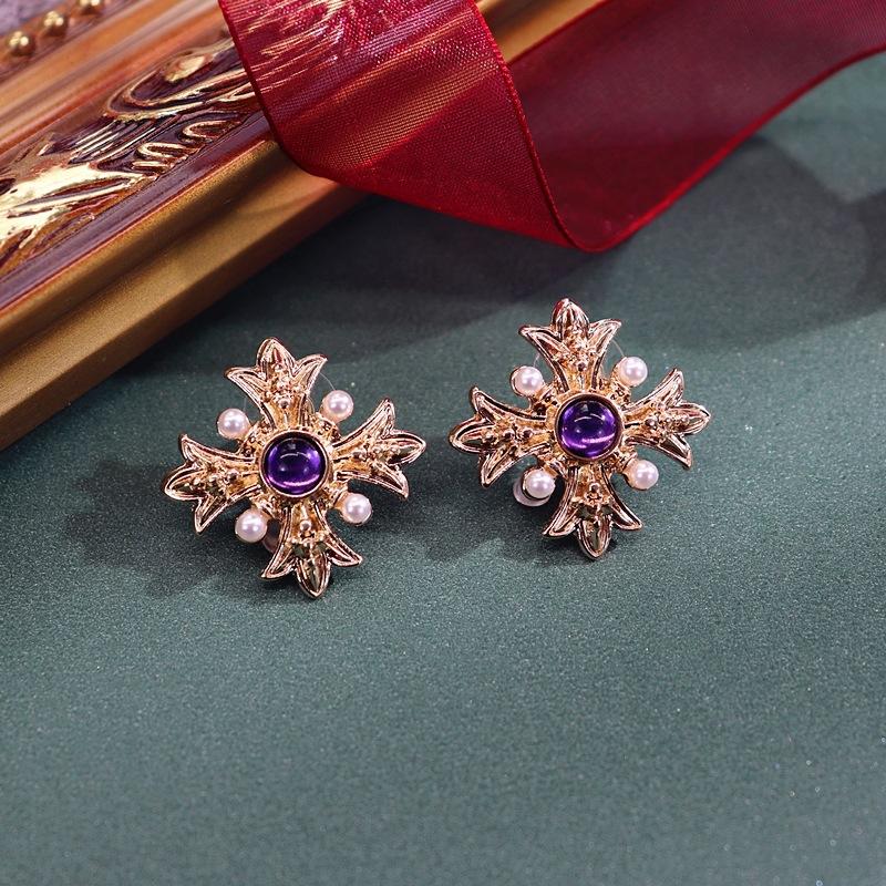 Vintage nostalgic S925 silver needle stud earrings femininity personality baroque court style earrings ear jewelry