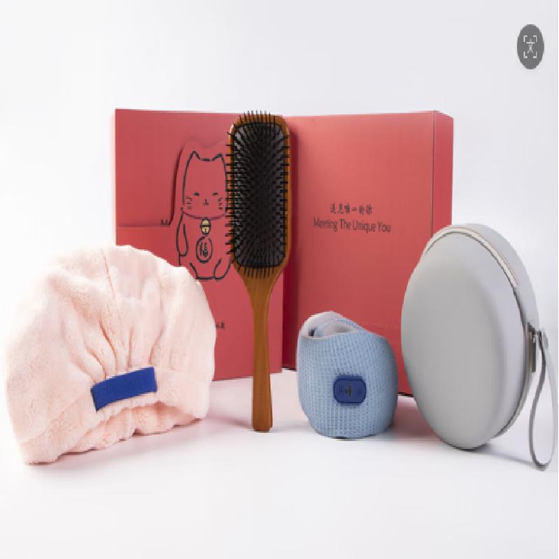 Banyu Beechwood Comb & Wellness Gift Set