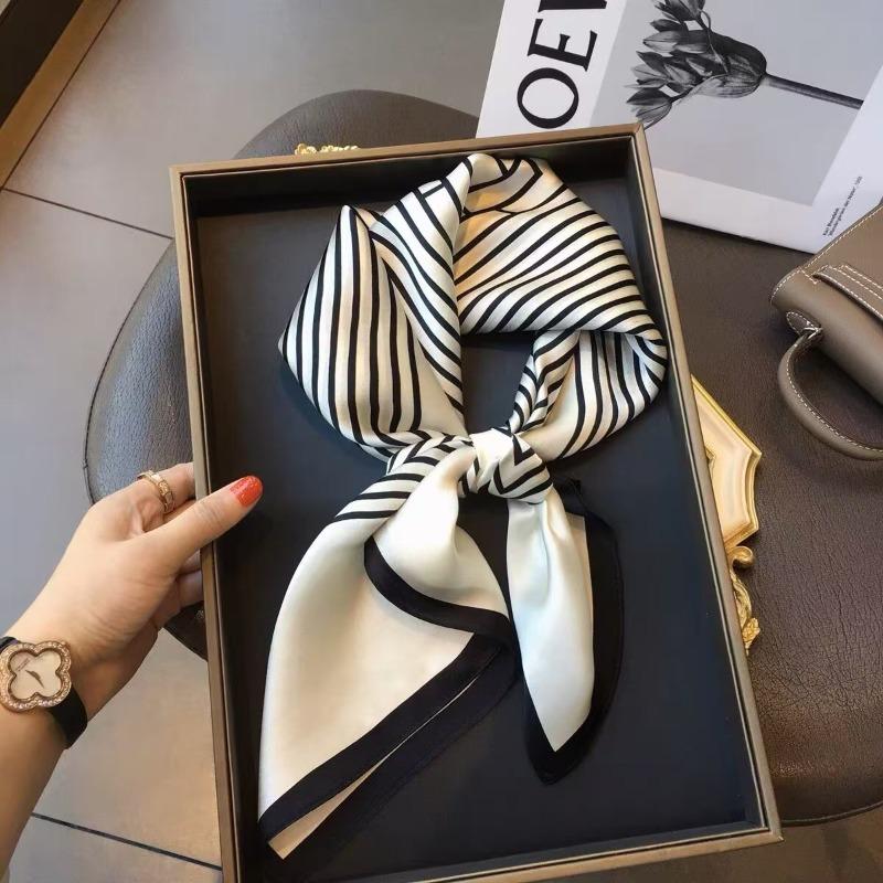 Suhang silk women s mulberry silk silk scarf retro versatile high-end 70cm small square scarf spring and autumn scarf