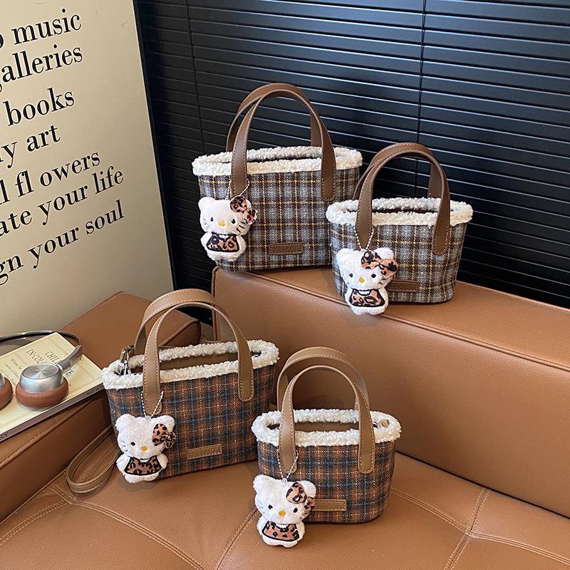 

2025 New Autumn/Winter Plaid Crossbody Tote – Versatile, Wool-Handled Small Bag Small кавовий