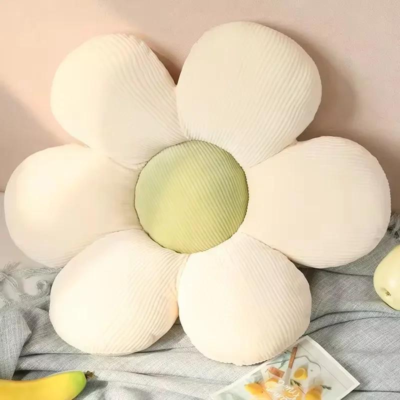 

Petal Seat Pillow Sunflower Soft and Skin Friendly Cushion Multi Functional and Highly Elastic Plush Household Use Flower Mat 40x40CM