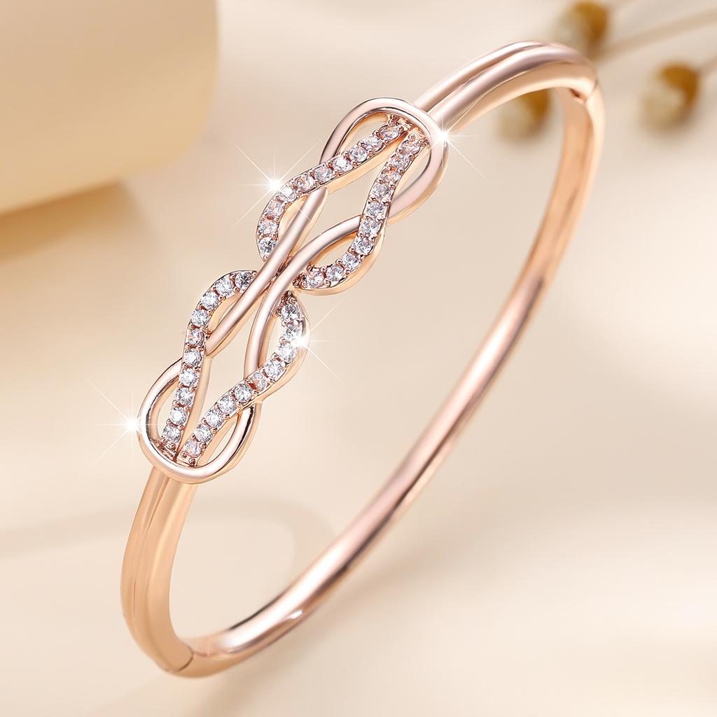 Elegant Zircon Bracelet for Women with Exquisite Twist and Versatile Bracelet
