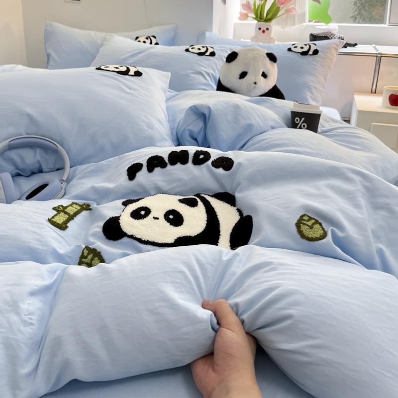 Class A bedding four-piece set solid color cotton cartoon towel embroidered quilt cover skin-friendly washed cotton student dormitory cute kit