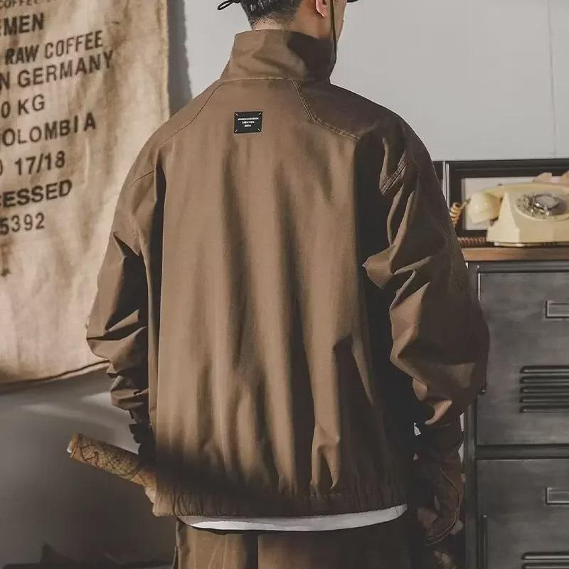 Chaqueta informal estilo retro americano para hombre: ropa de trabajo holgada y moderna para primavera y otoño.