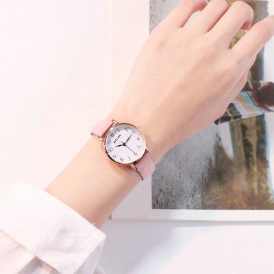 Retro-Stil Einfaches Temperament Damen-Uhr Freundin Mädchen Studentin Lässig Mode-Trend Vielseitige Quarz-Uhr