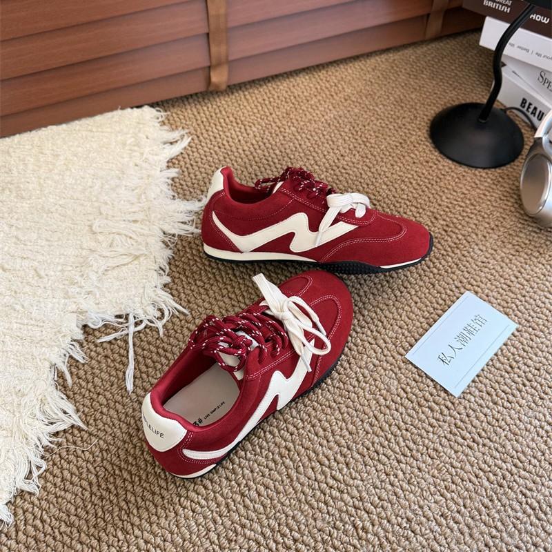 The lady boss recommends! 2025 autumn new retro German training shoes women's flat-bottomed casual sports Forrest Gump shoes versatile lace-up