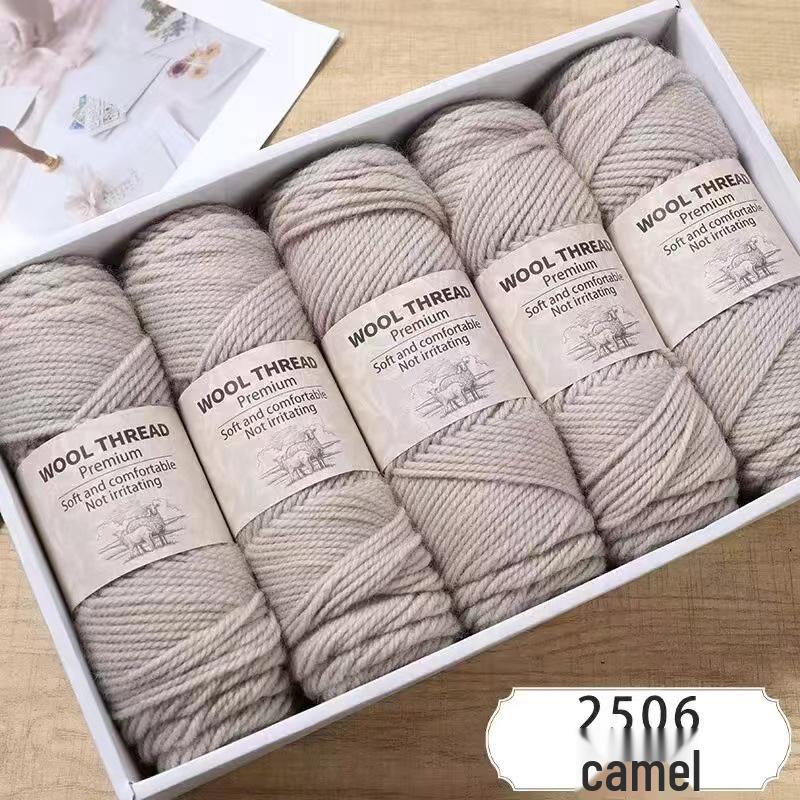 Soft Alpaca Wool Chunky Yarn for Hand Knitting Sweaters, Scarves, and Hats