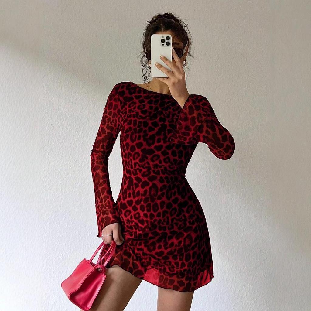2026 New Autumn/Winter Sexy Backless Leopard Long Sleeve Dress - European & American Style