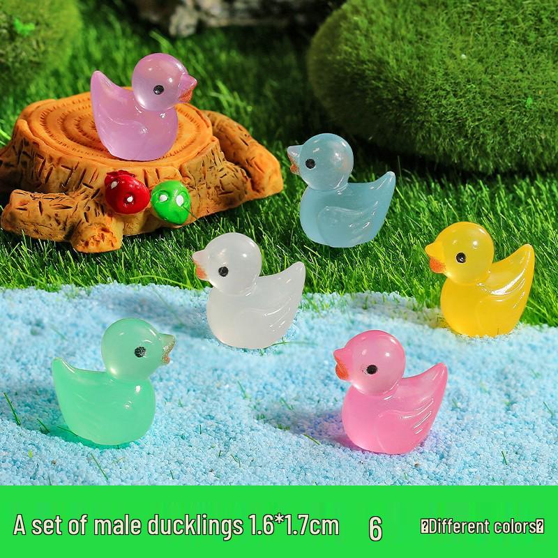 In Stock Hot-Selling Panda Doll Resin Craft Ornament for Micro Landscape Decor