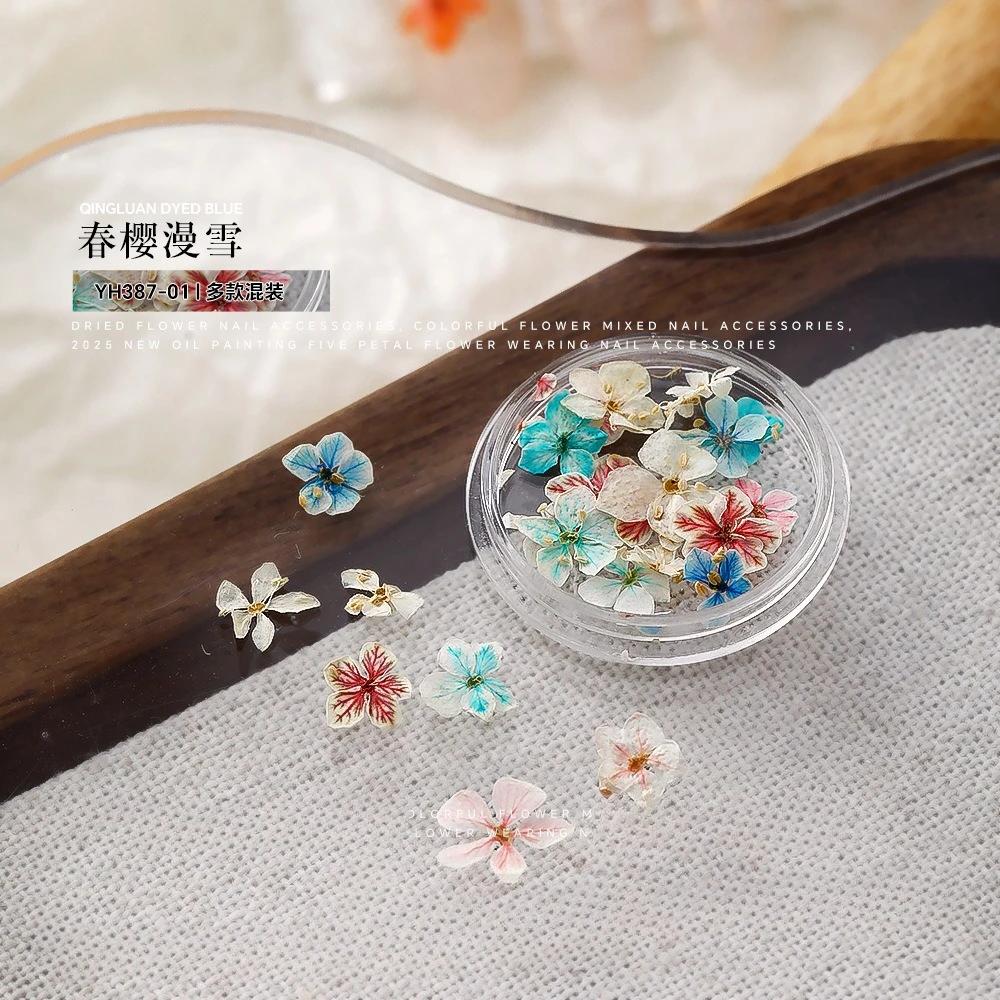 

BEPAN 1PCS Summer Gradient Floral Nail Art Dried Flower Mixed Colors Natural Pressed Flowers Handmade DIY Boxed Wearable Nail Material
