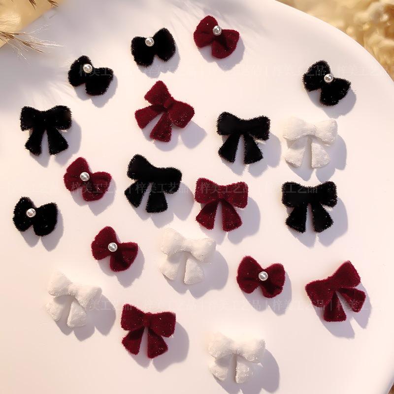 

Velvet Bow Nail Art: Red Fluffy French Style Ornaments 2025