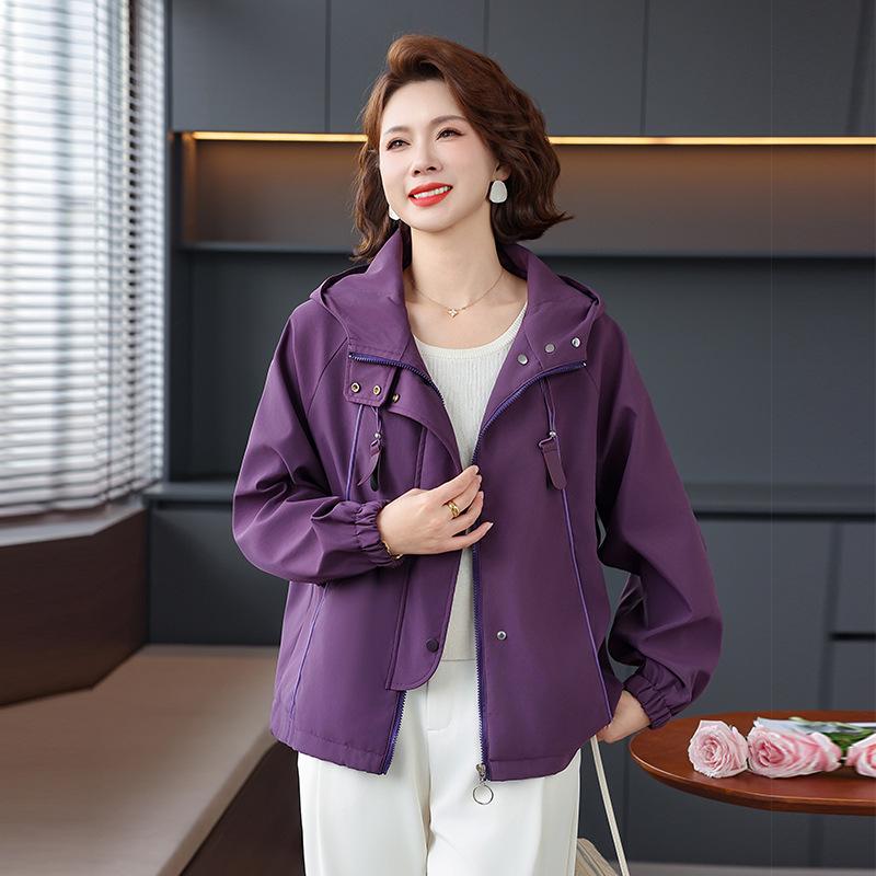 2026 Trendy Women's Spring/Autumn Hooded Windbreaker