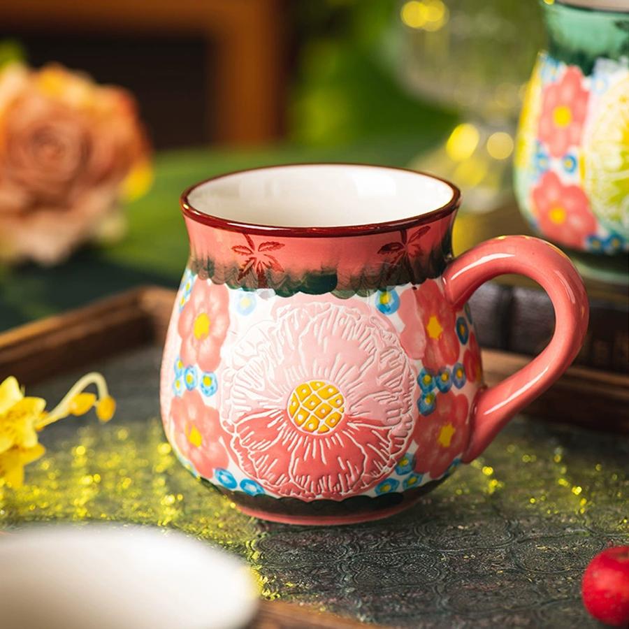 Retro hand-painted floral pattern contrasting color large capacity coffee, milk tea, and water cup