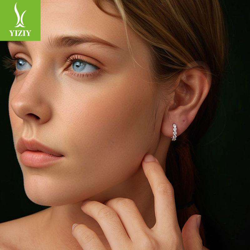 Shining Moissanite Ear Buckle Women, Personalized Luxury Classic Exquisite S925 Sterling Silver Earrings Earrings