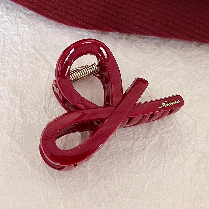 

Niche Skin-Brightening Red Claw Clip for Women - 2024 High-End Christmas Half Updo Headdress червоний
