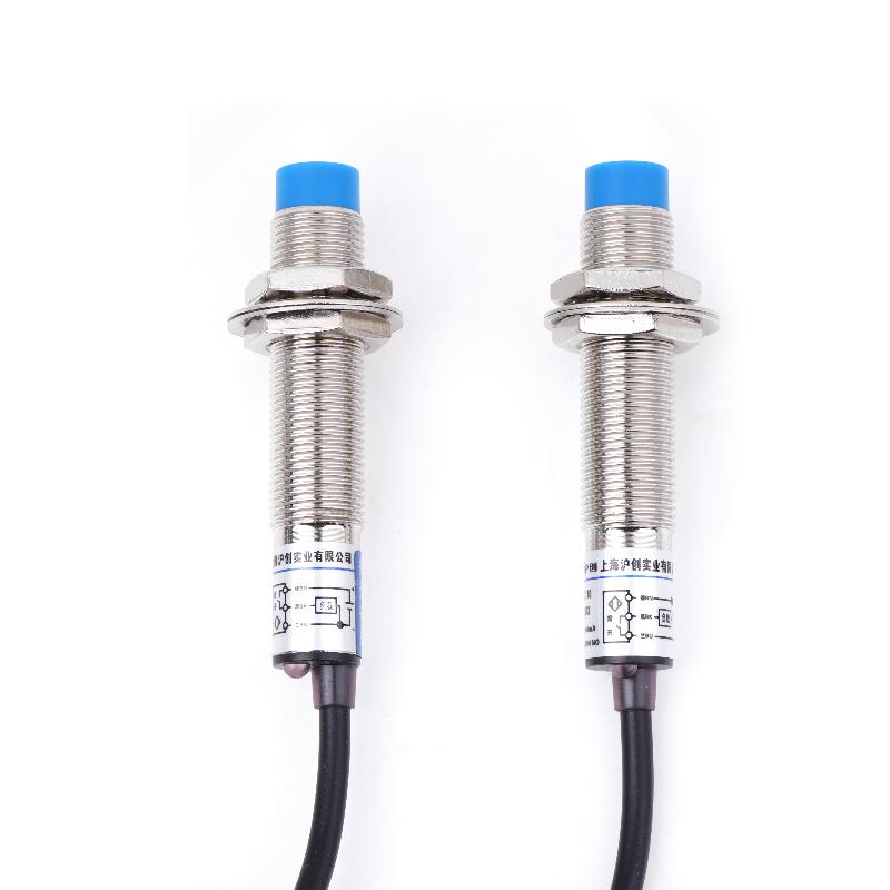 1Pcs M12 Metal Induction Limit Sensor Proximity Switch Lj12A3-4-Z/Bx Npn Lj12A3-4-Z-By Pnp